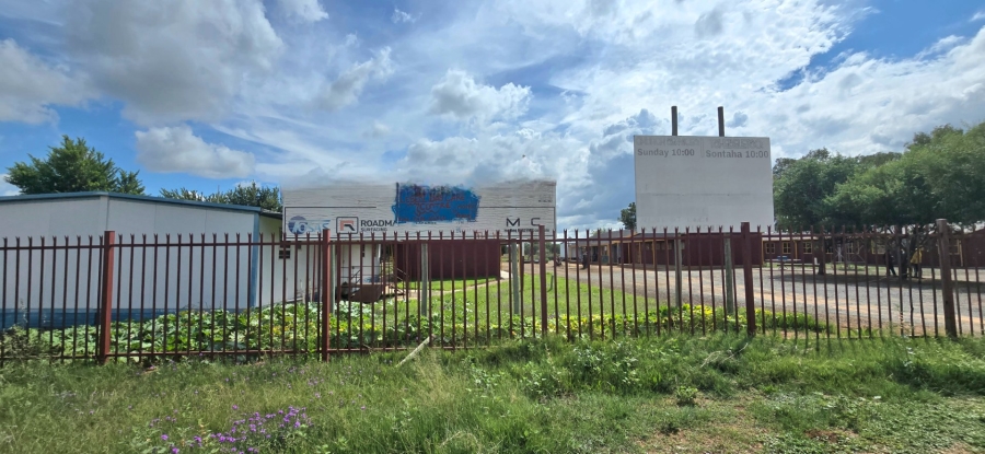 Commercial Property for Sale in Roodewal Free State